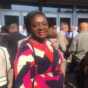 Meet your Posher, Lorna a